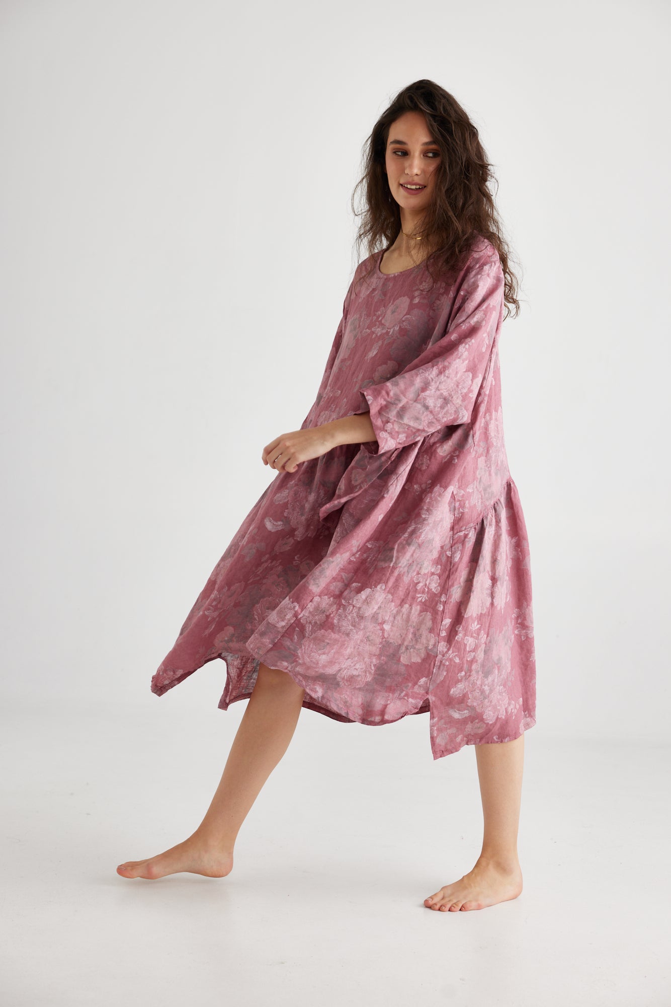 Clarissa Linen Dress. Vintage Pink Rose floral
