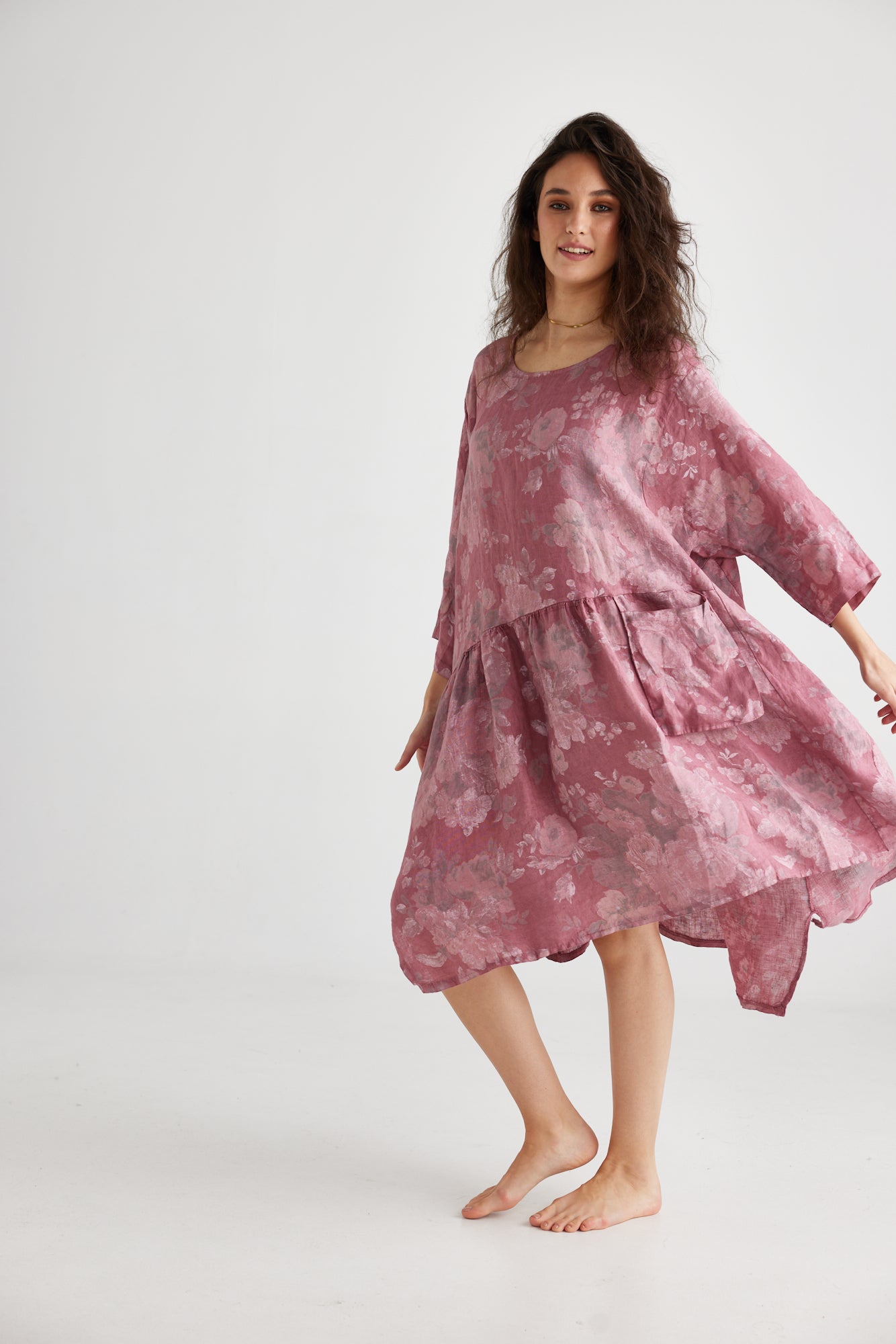 Clarissa Linen Dress. Vintage Pink Rose floral