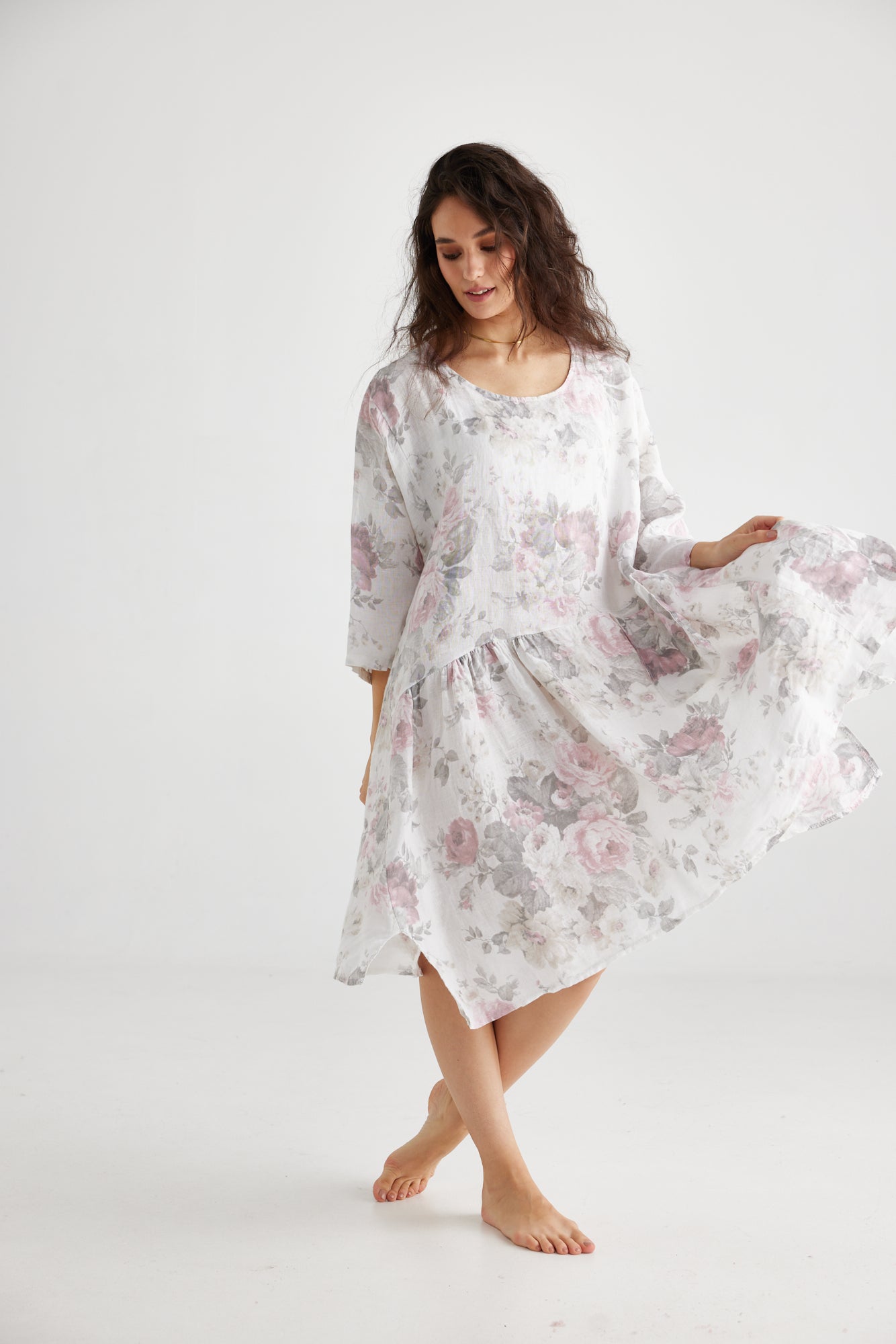 Clarissa Linen dress. Icing Sugar Pink rose