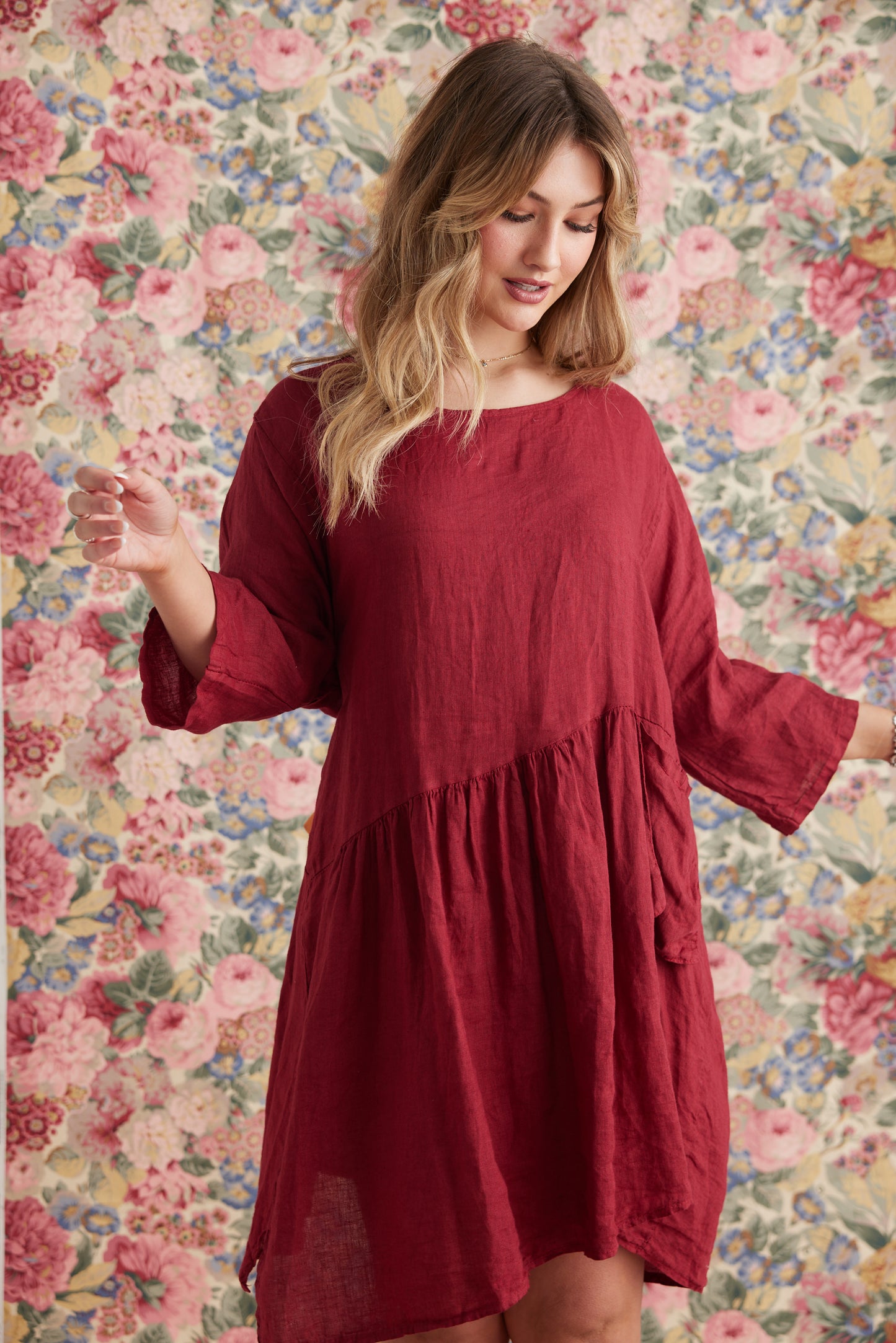 Clarissa Linen dress. Garnet