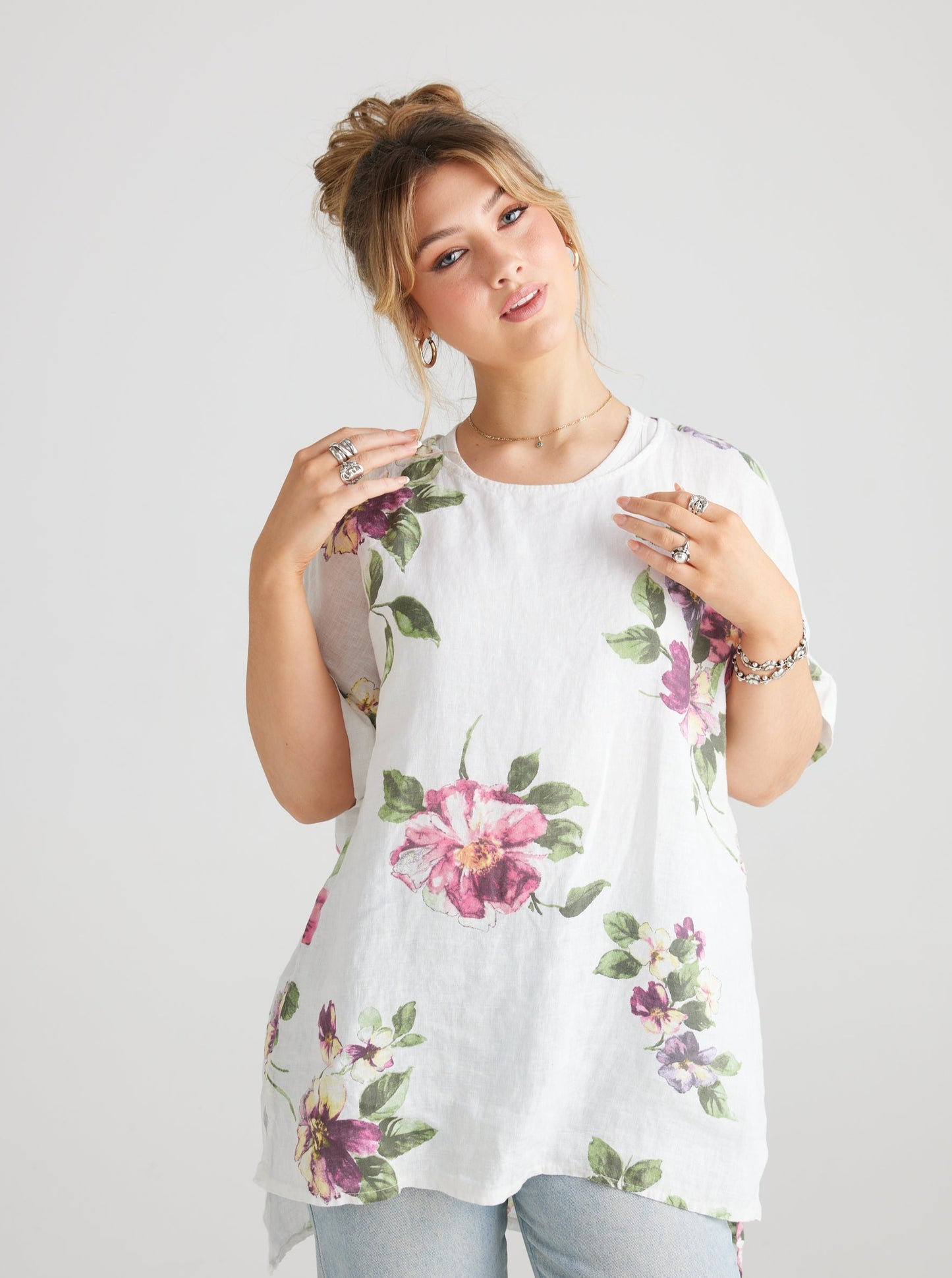 Contessa Linen Floral top. Icing Sugar
