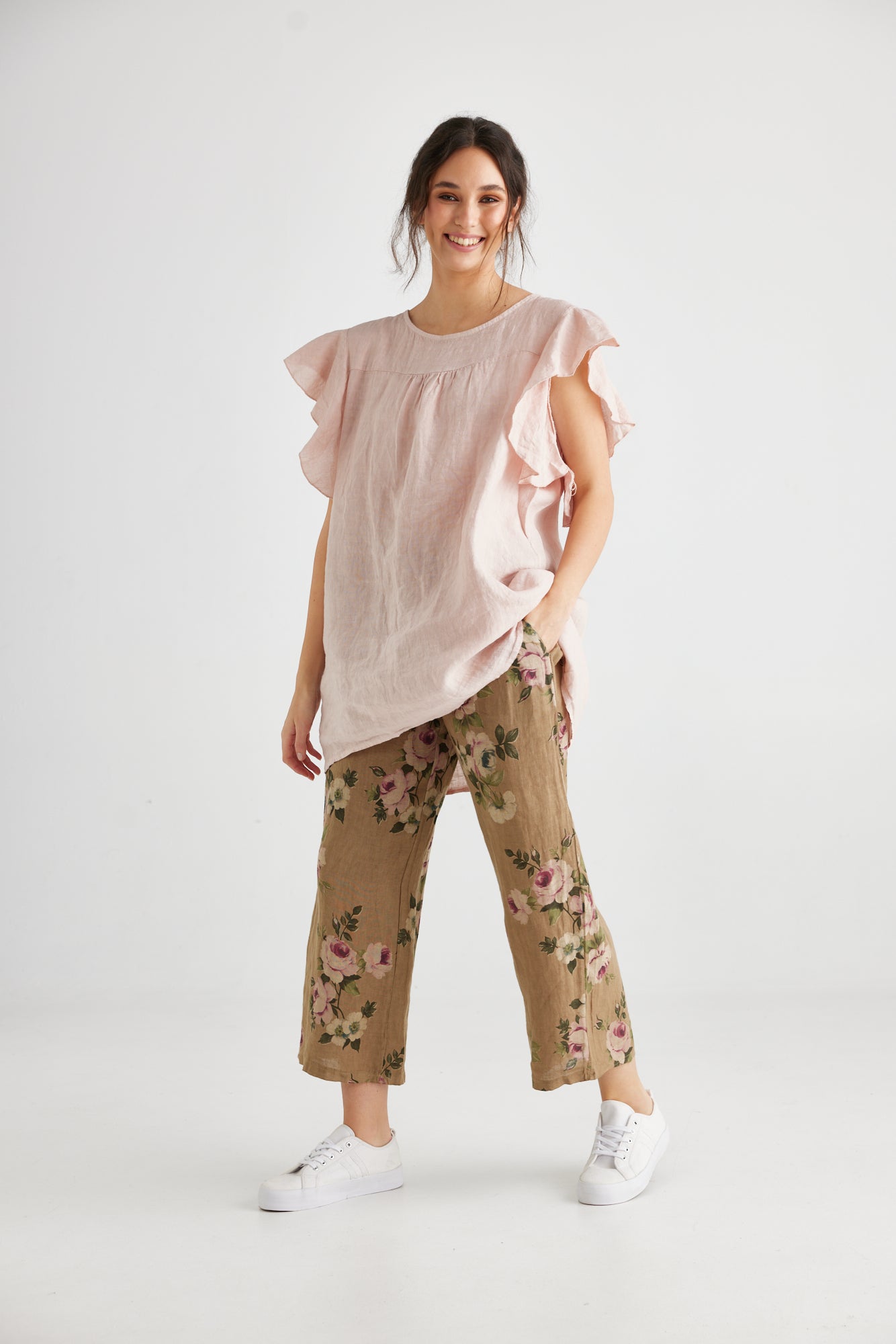 Bella linen top. Blush