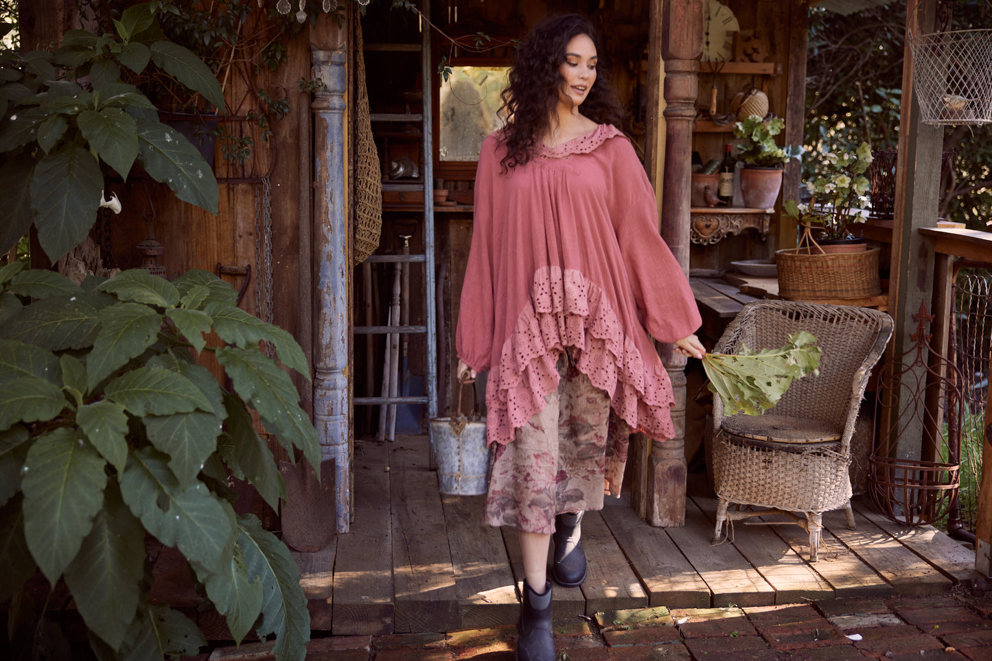 Florizel top.. Antique Rose