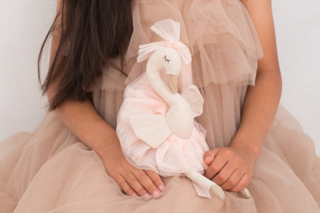 Odessa the Swan