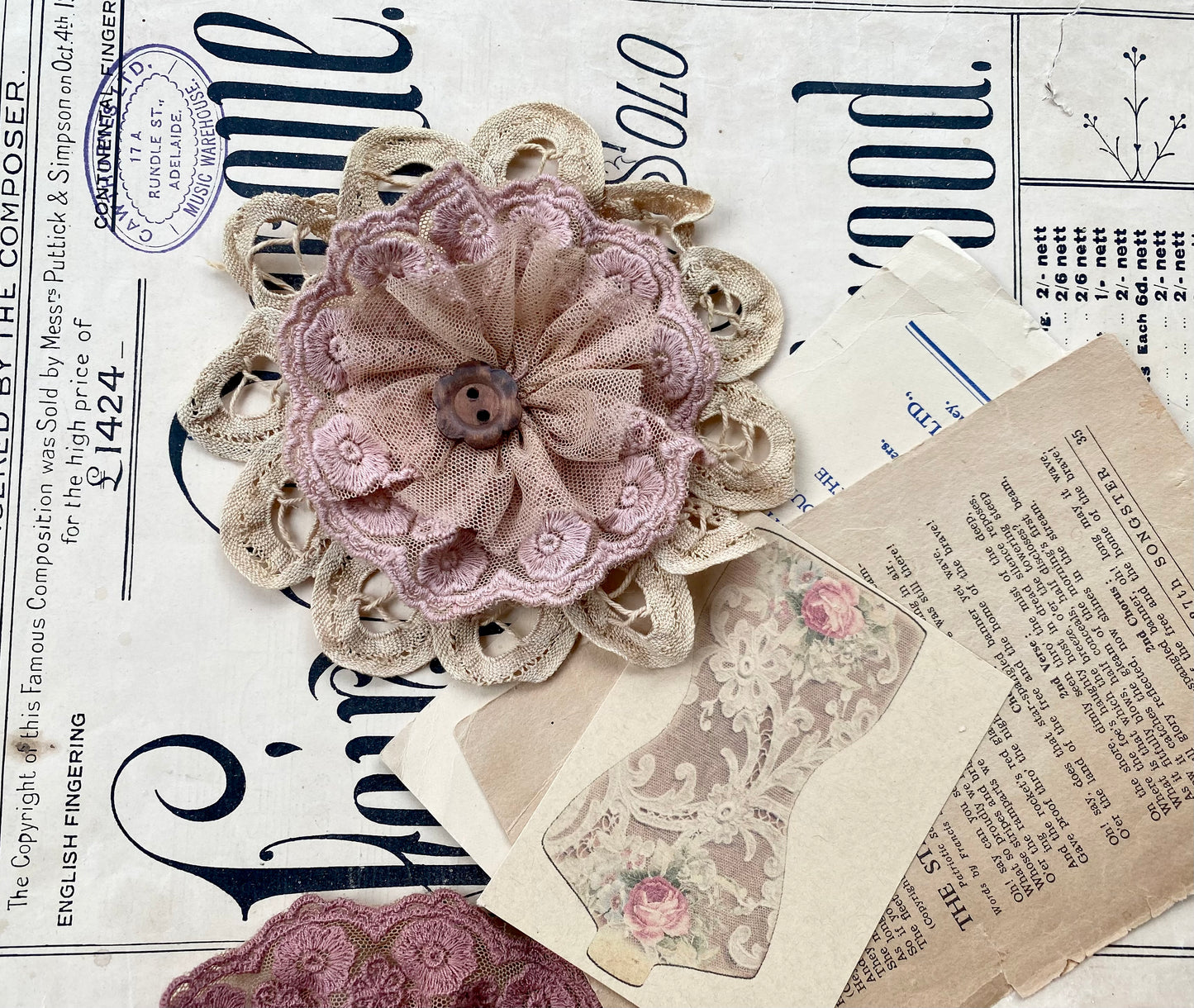 Lacey floral brooch