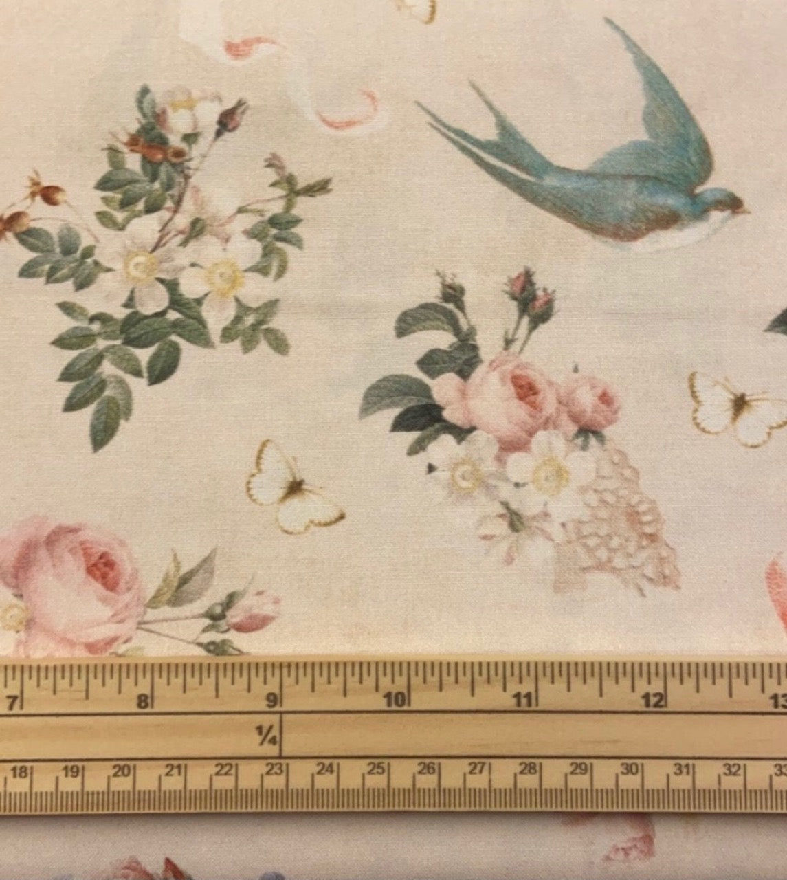 Rose & Violet`s Garden Fabric Fat Quarter Collection. No 2