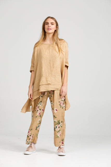 Sorrento Linen top. Caramel.