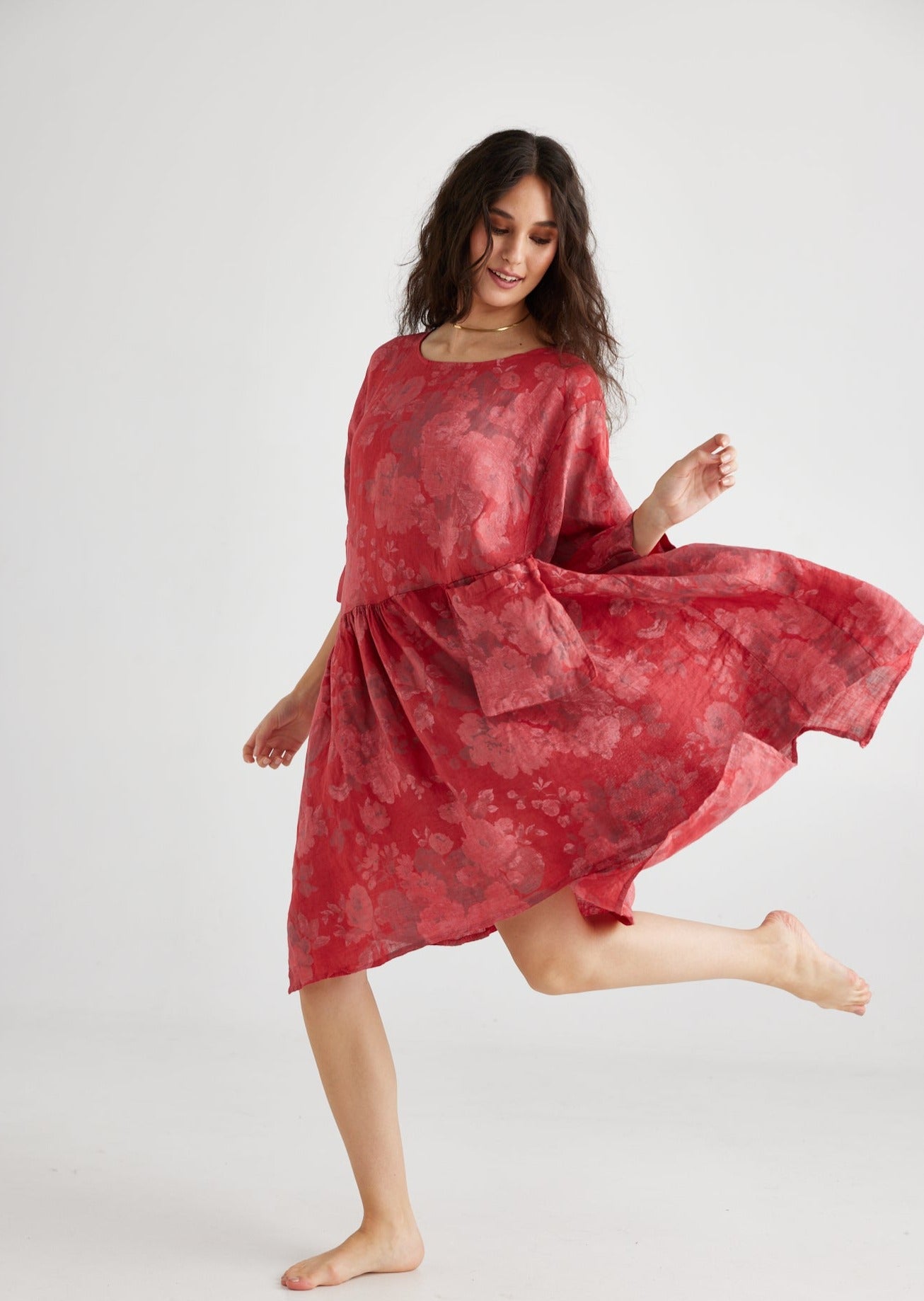 Clarissa linen dress . Red Rose