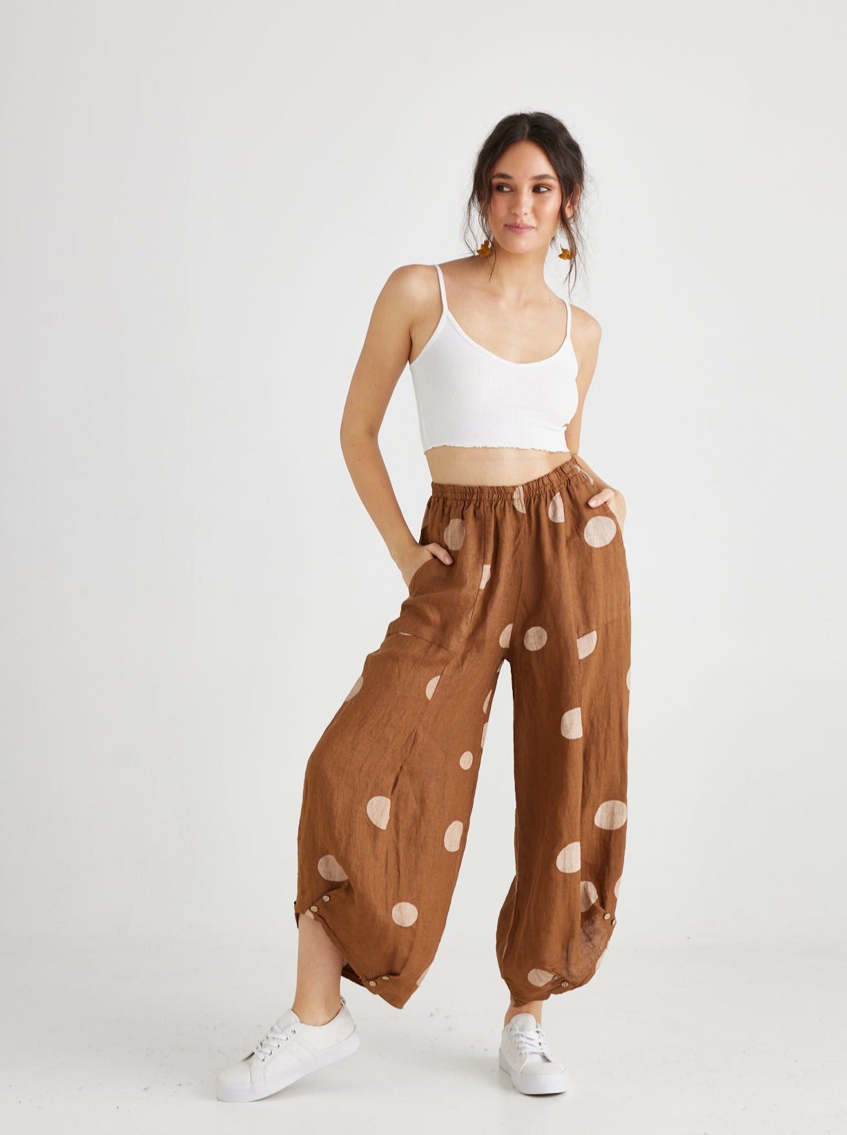 Lulu Linen Pants. Tobacco Polka dot