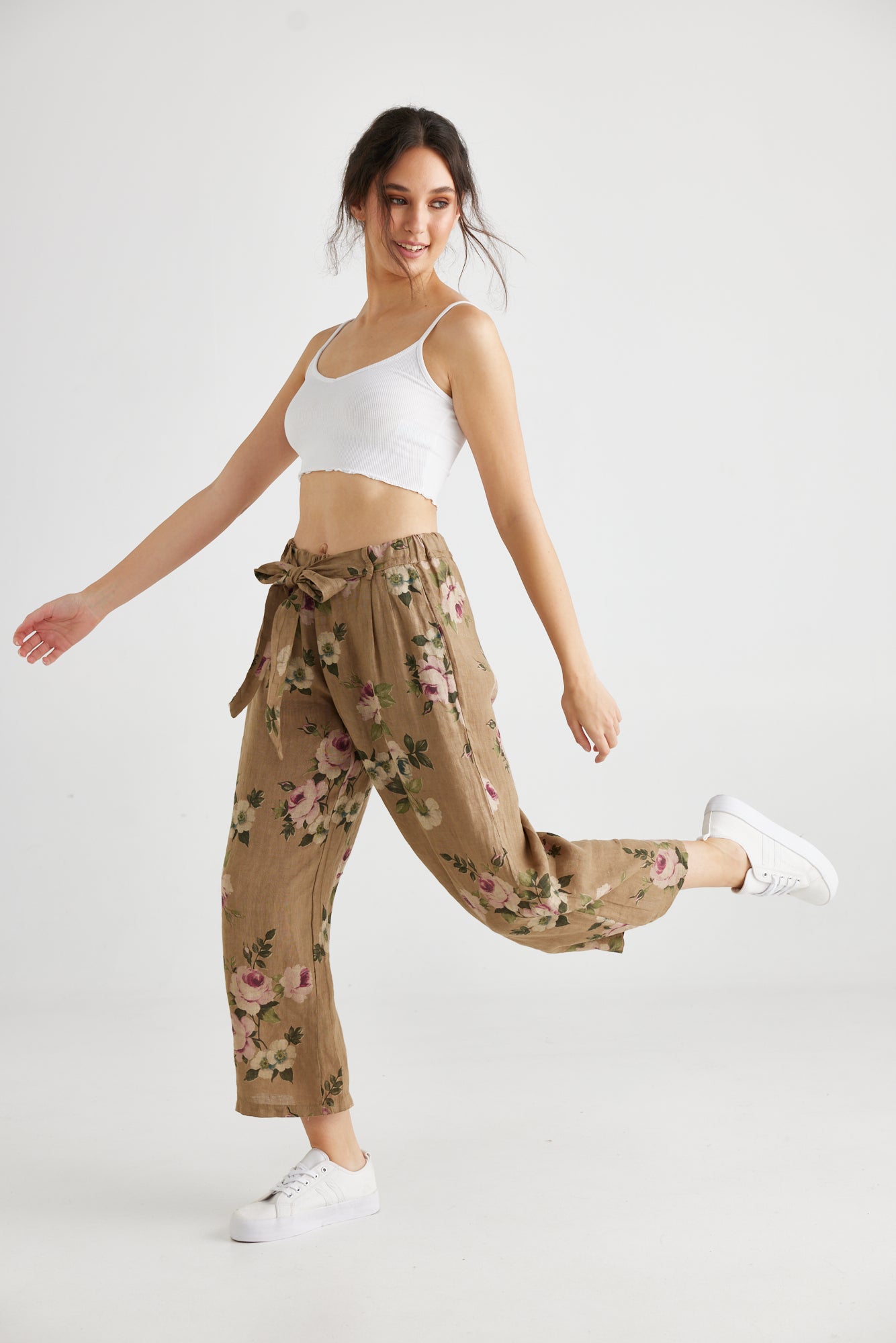 Women's Relaxed Floral Linen Pant