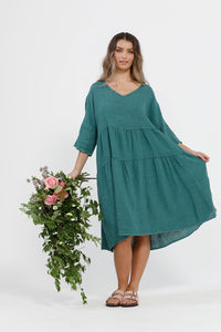 Stella linen dress. Emerald
