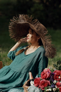 Stella linen dress. Emerald