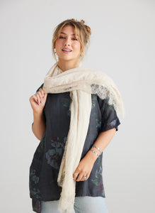 MidSummer`s Dream Scarf . Vanilla