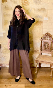 Teddie linen shirt.  Black