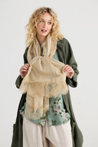 MidSummer`s Dream Scarf . Vanilla