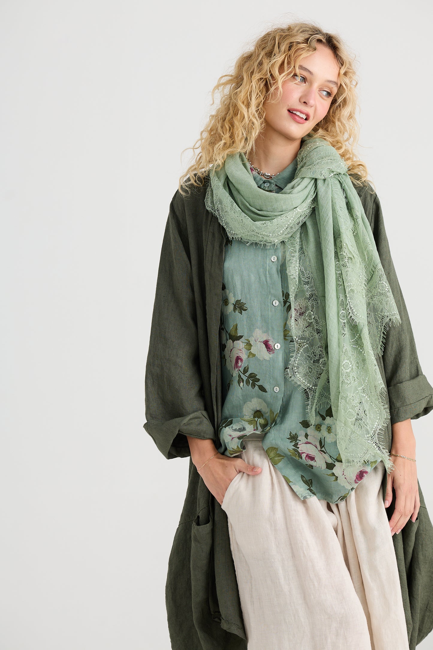 Midsummer`s Dream Cotton and lace scarf. Pastel green