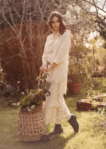 Gwendolyn long lace shirt. Cream