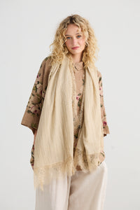 MidSummer`s Dream Scarf . Vanilla