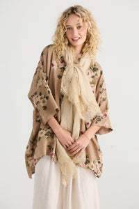MidSummer`s Dream Scarf . Vanilla