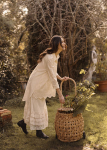 Gwendolyn long lace shirt. Cream
