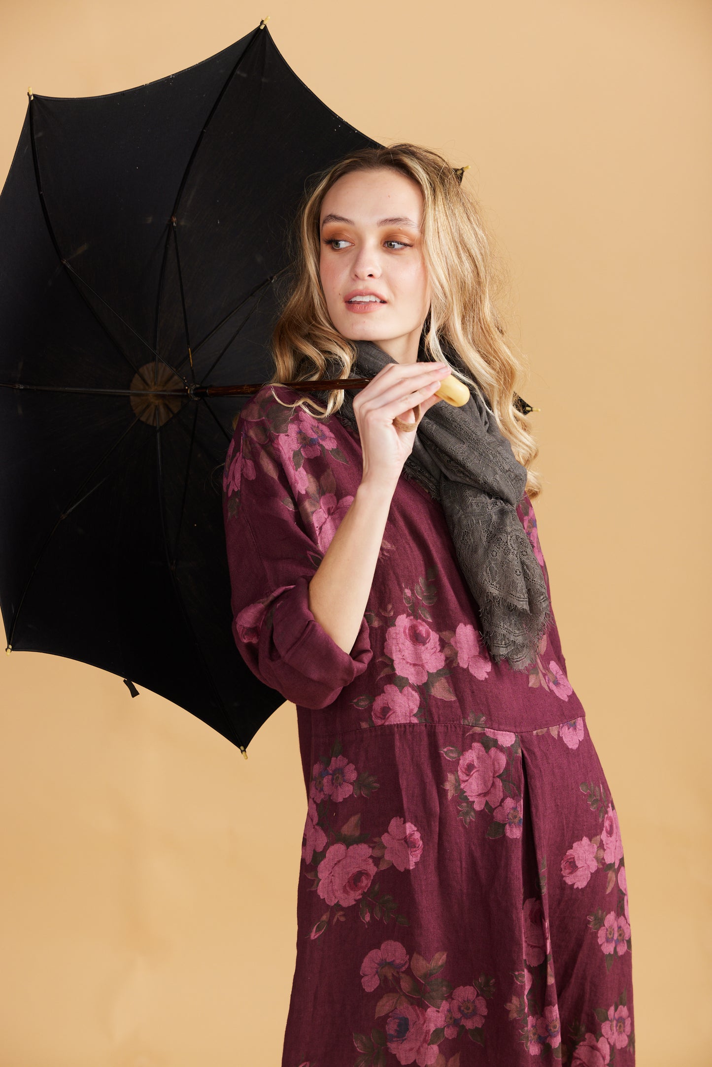 Amelia floral linen dress. Bordeaux