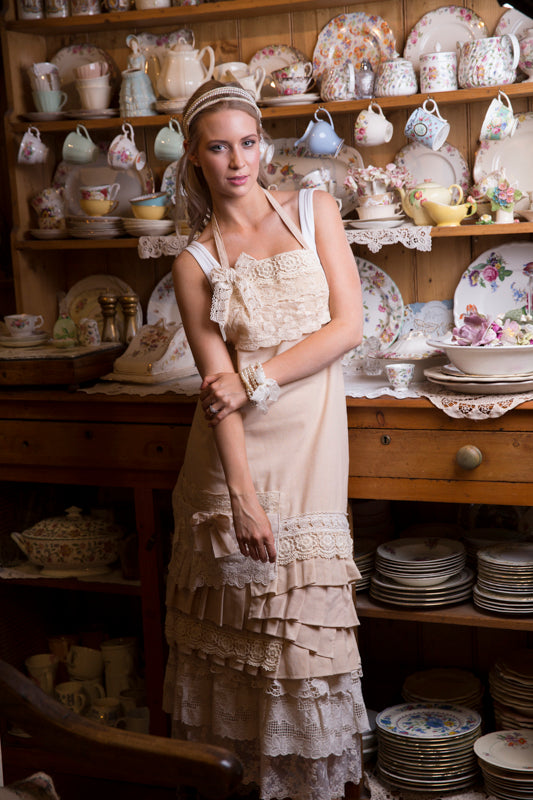 Miss Violet's Apron. linen and lace apron. Pale pink linen