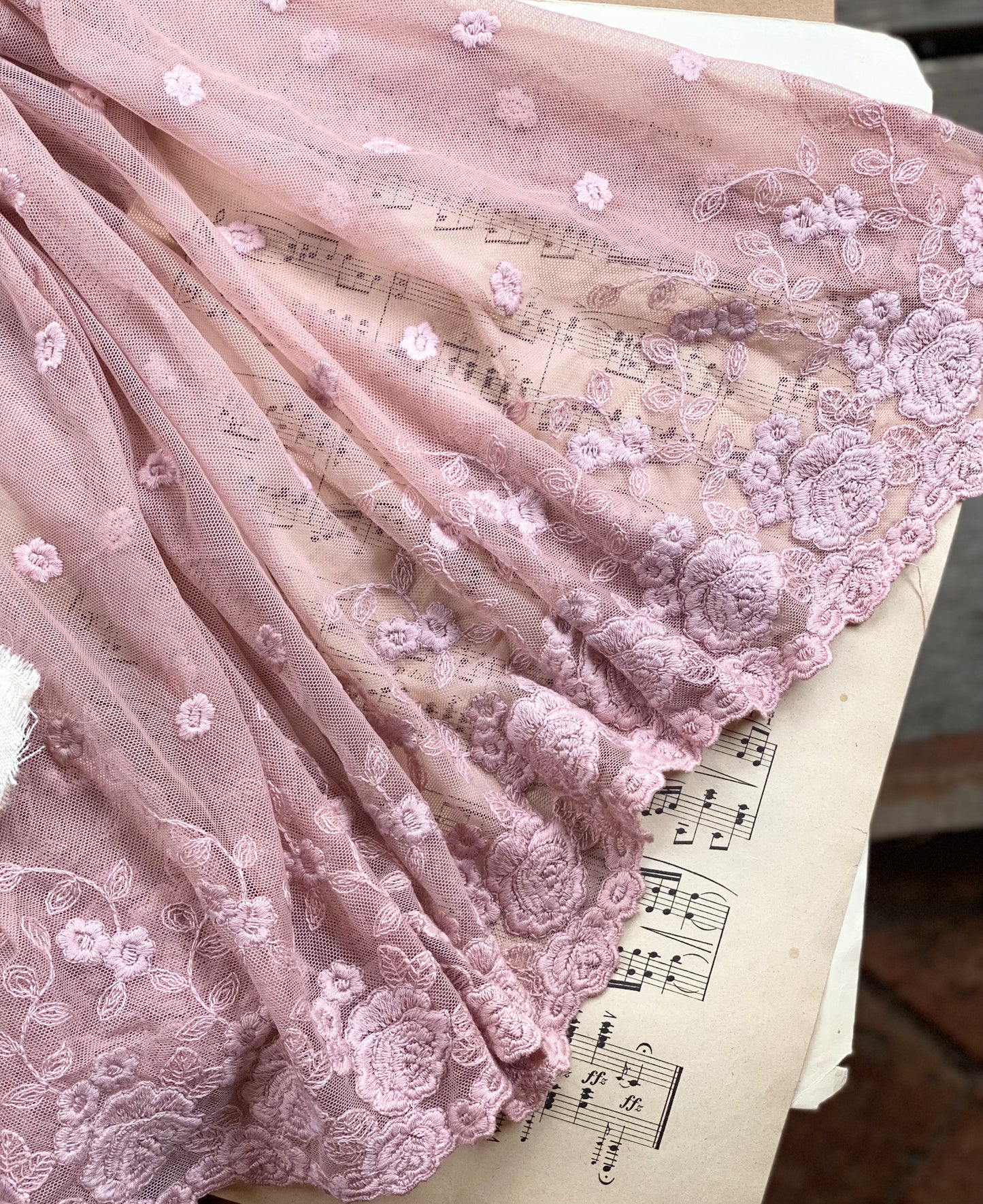 wide Vintage lace. Deep dusty vintage Pink