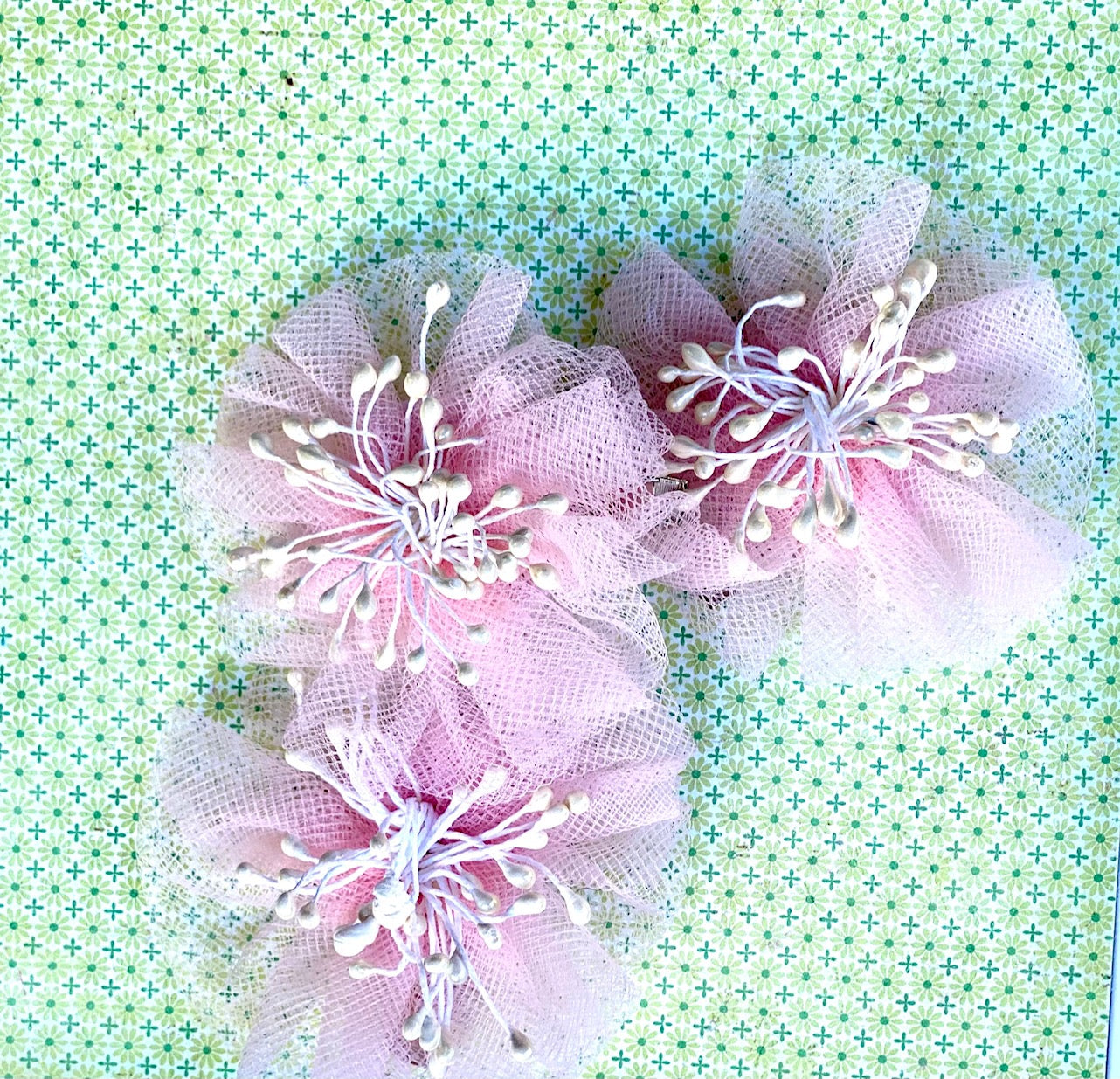 Fairy flower child`s brooch set / hairclips . Pink.