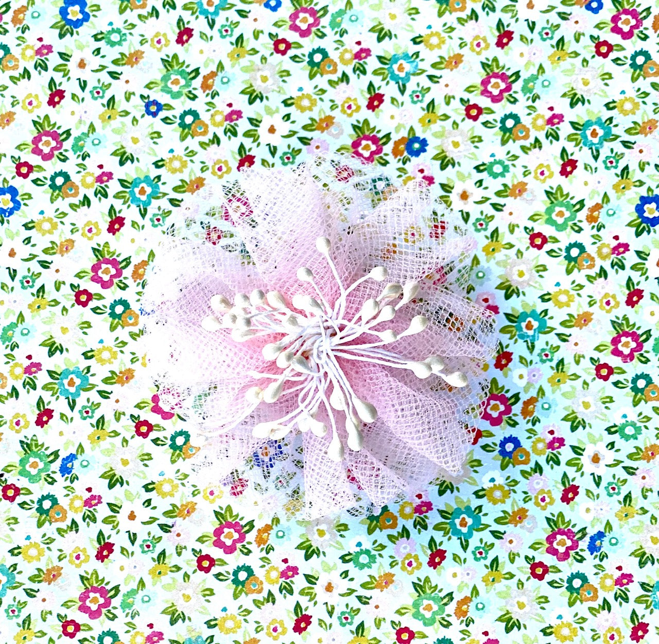 Fairy flower child`s brooch set / hairclips . Pink.