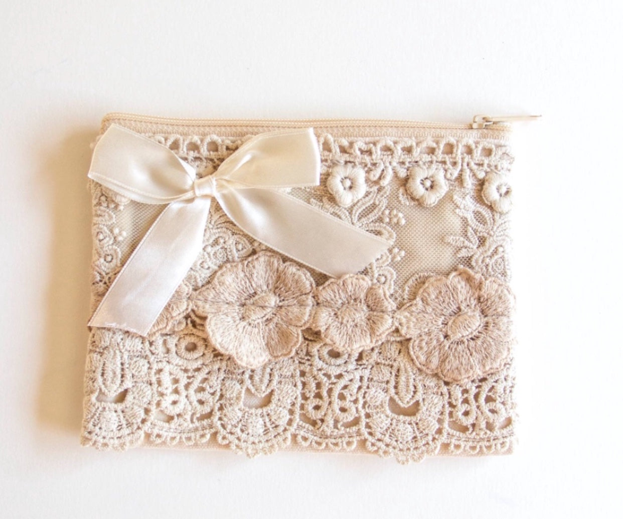 Large Lace zip bags. lace purse