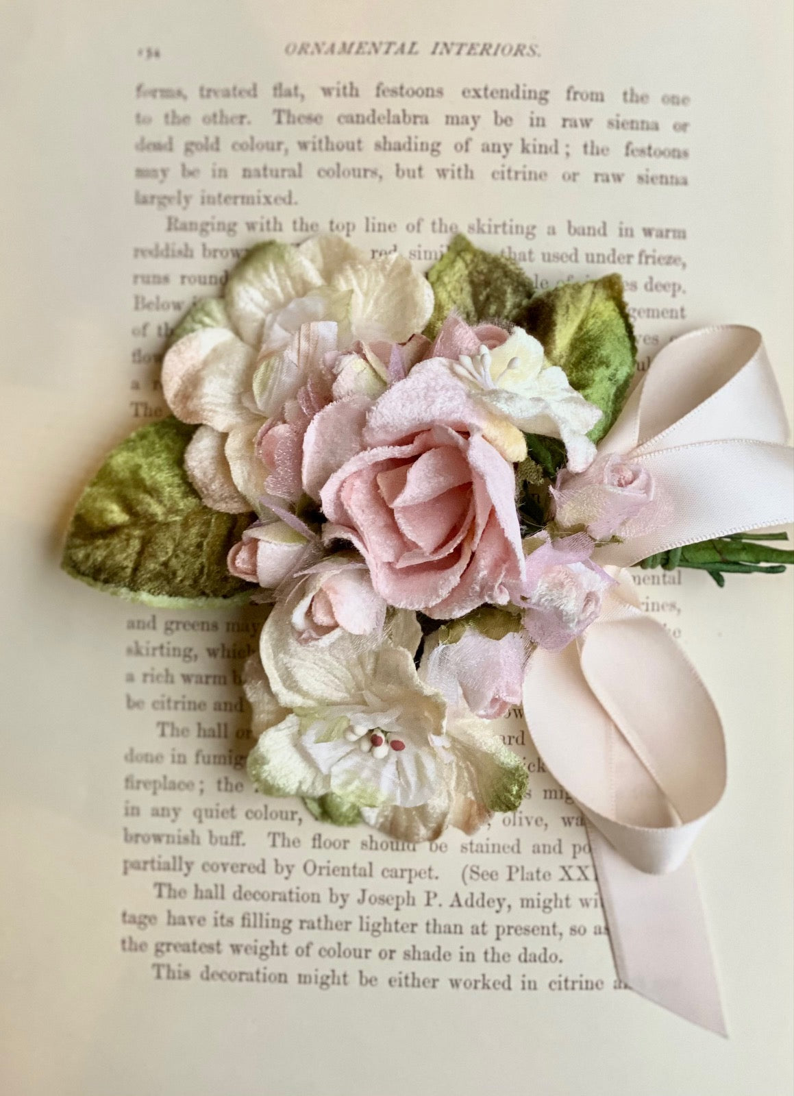 Posy of flowers. Roses and Cream.