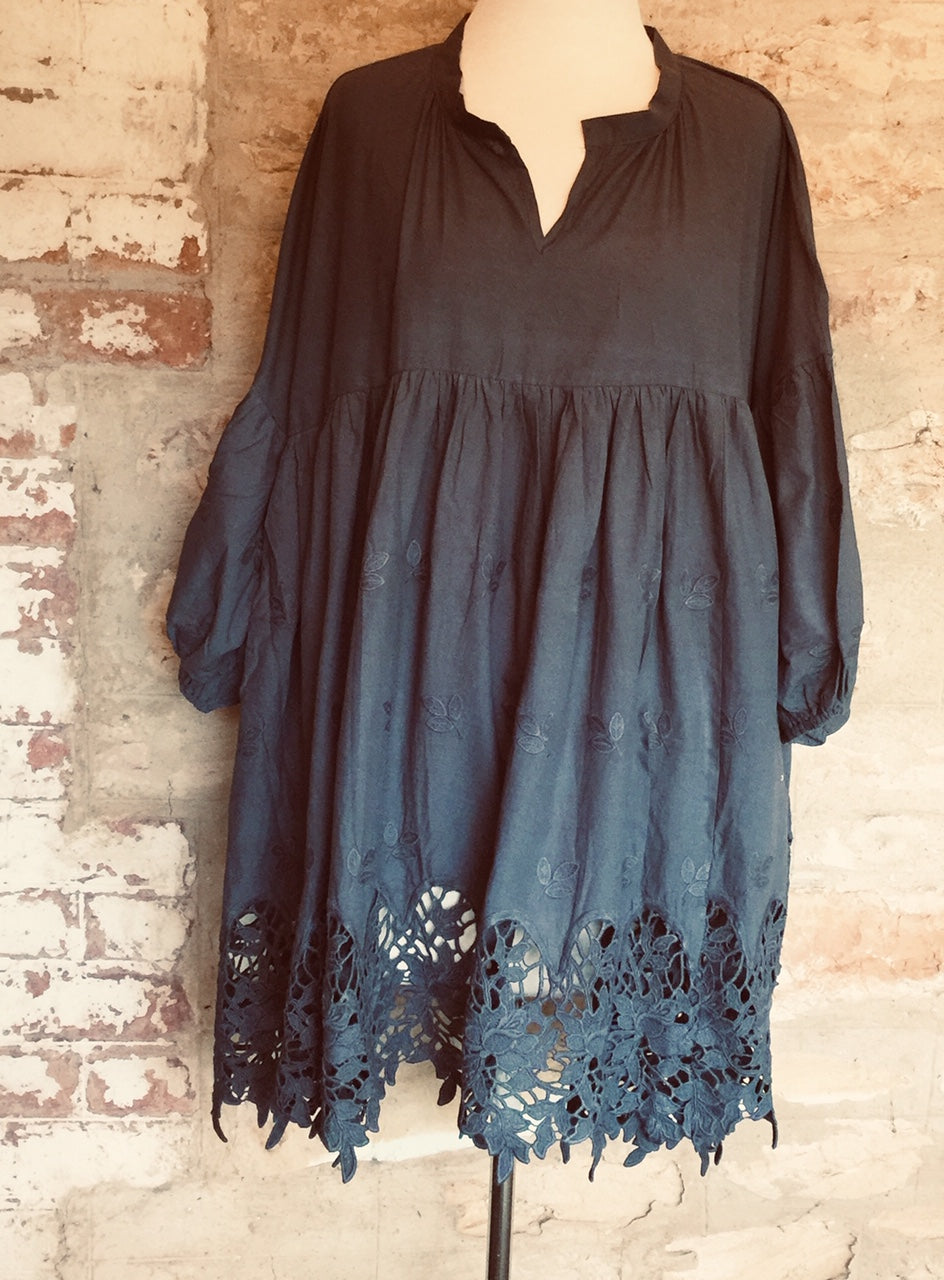 French cotton smock. scalloped lace.