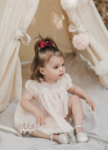 Tulle Pom Pom Garland Bunting 9 balls., Tea Rose & Vanilla Cream.
