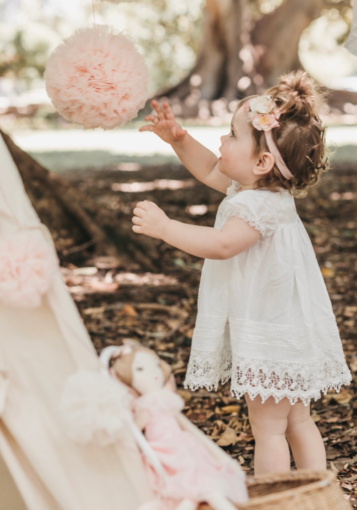 Hanging Tulle Pom Pom. Pink and cream.