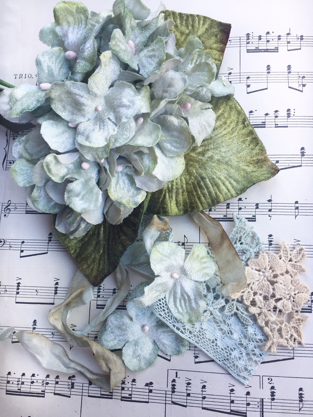 Hydrangea Posy Antique Blue