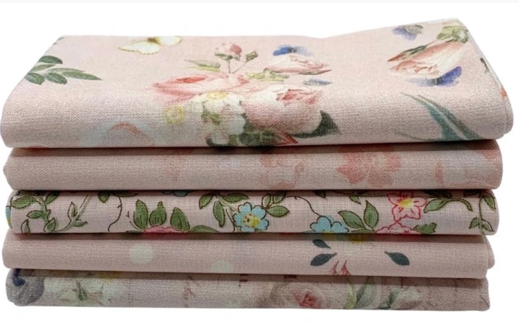 Rose & Violet`s Garden fabric. Garden Party in Blush