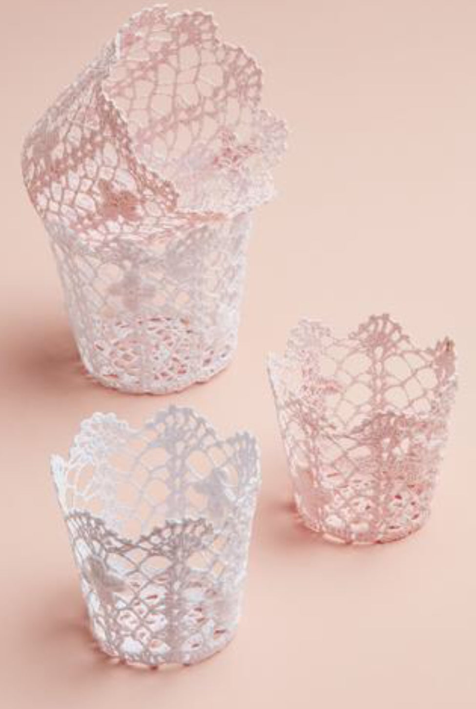Lace container.