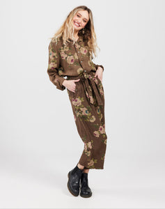 Eva floral linen pants. Chocolate