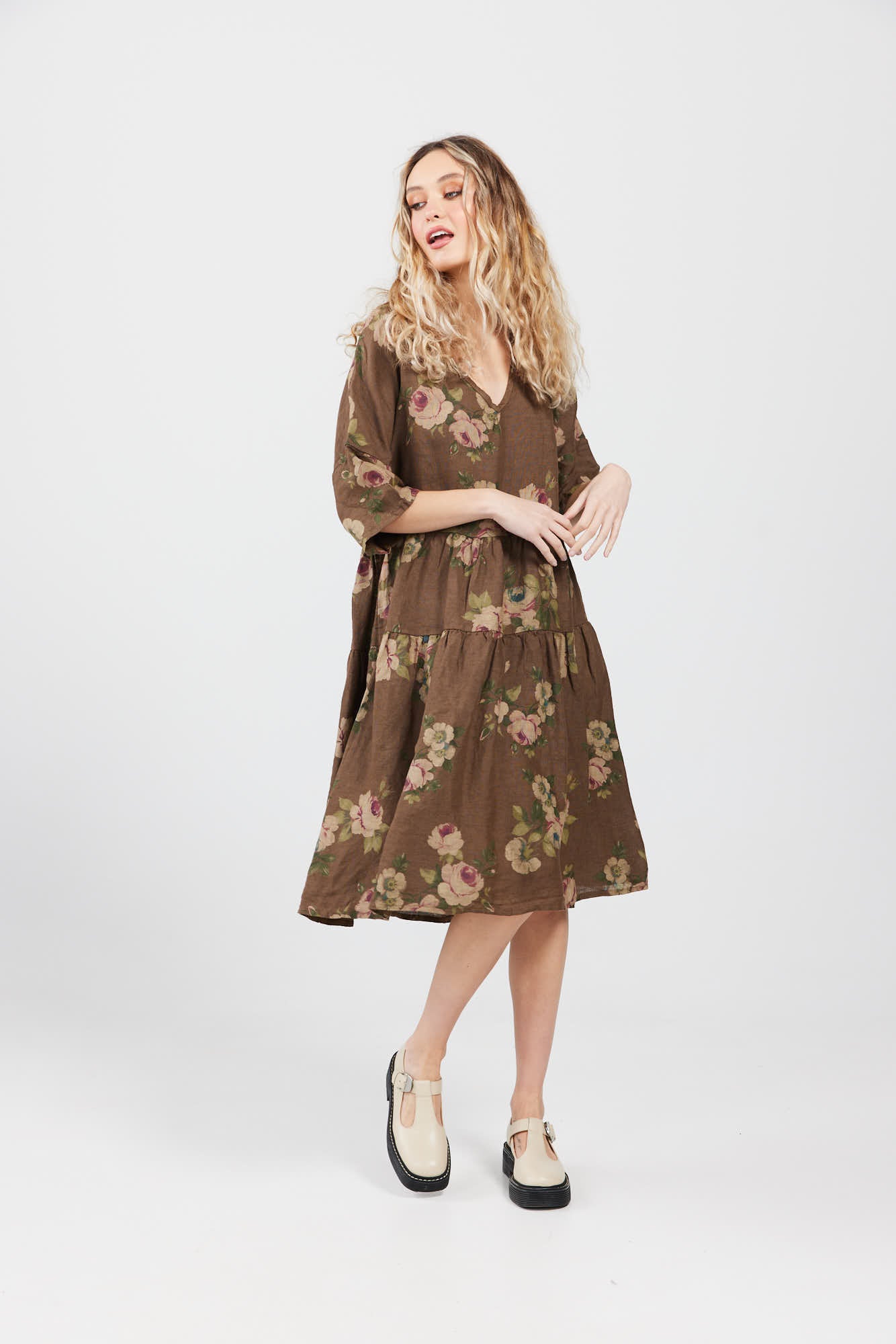 Stella linen Floral dress. Chocolate