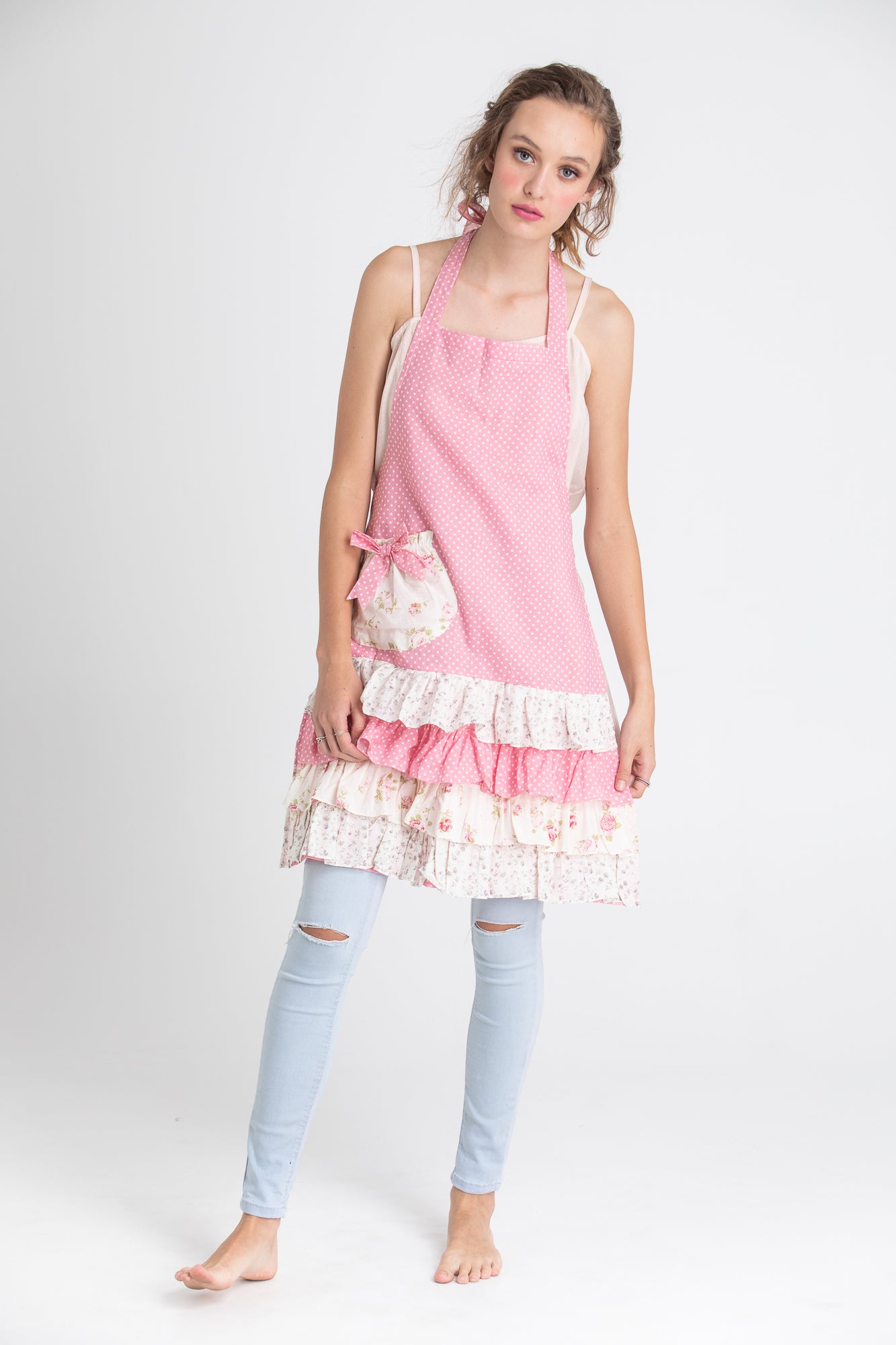 Cotton Ruffle Apron.