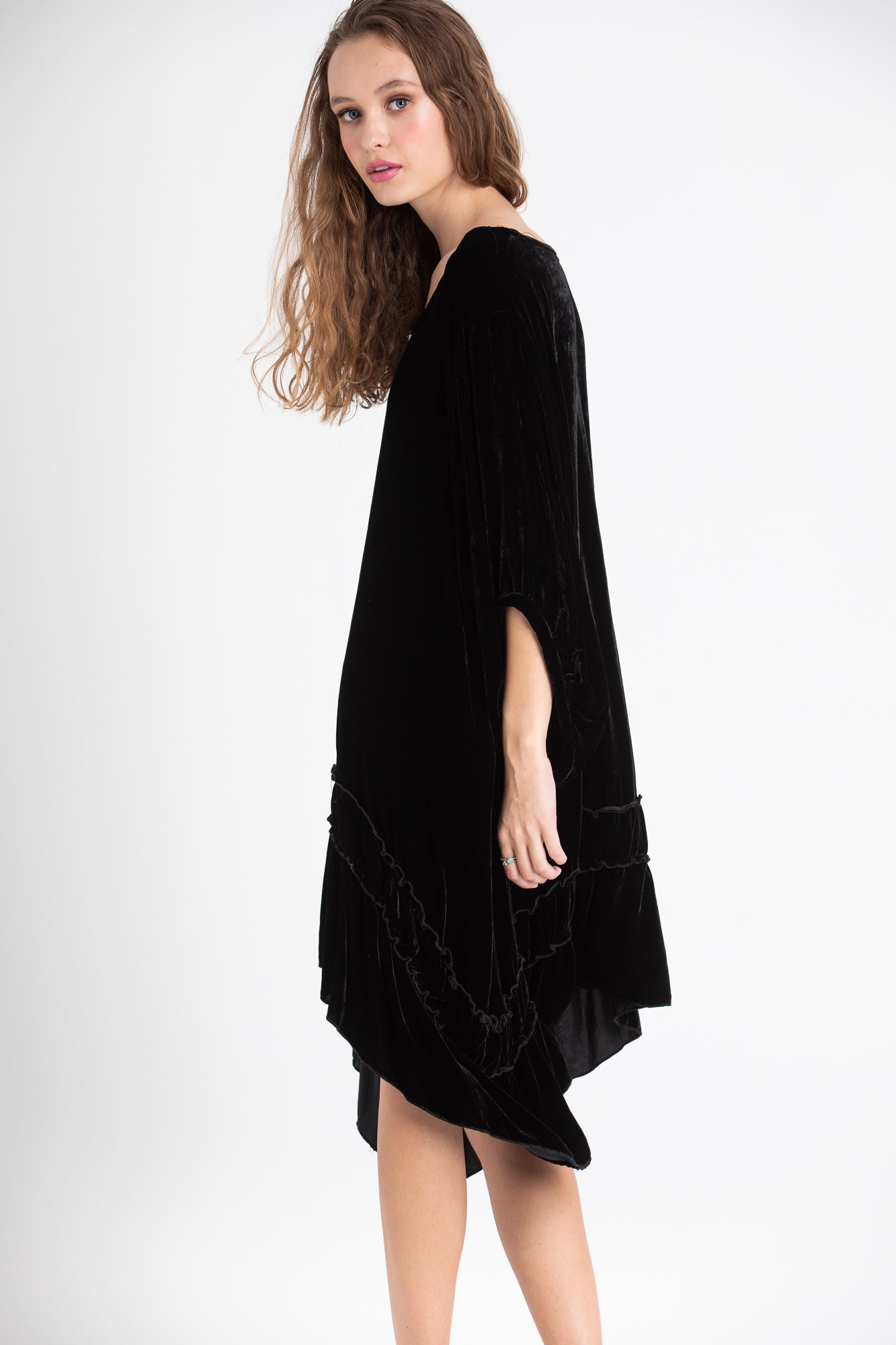 Violette Velvet Dress . Black
