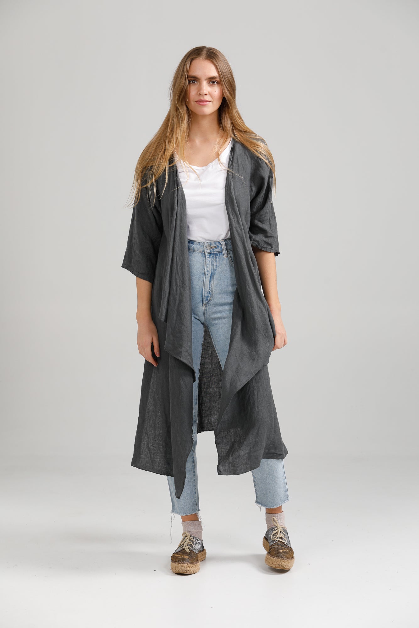 Sabine Linen  Duster Coat. Charcoal.