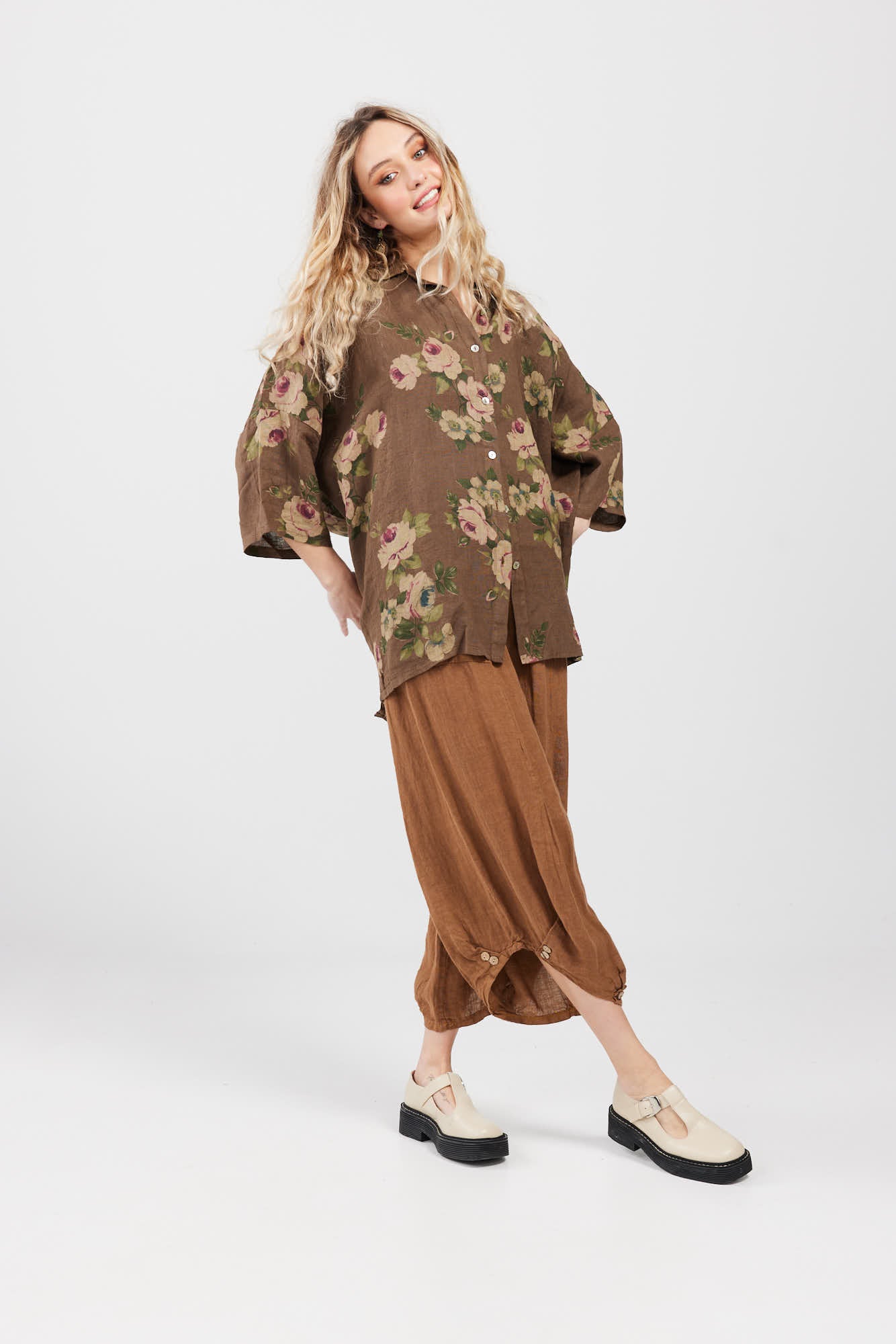 Lulu Linen Pants. Tobacco