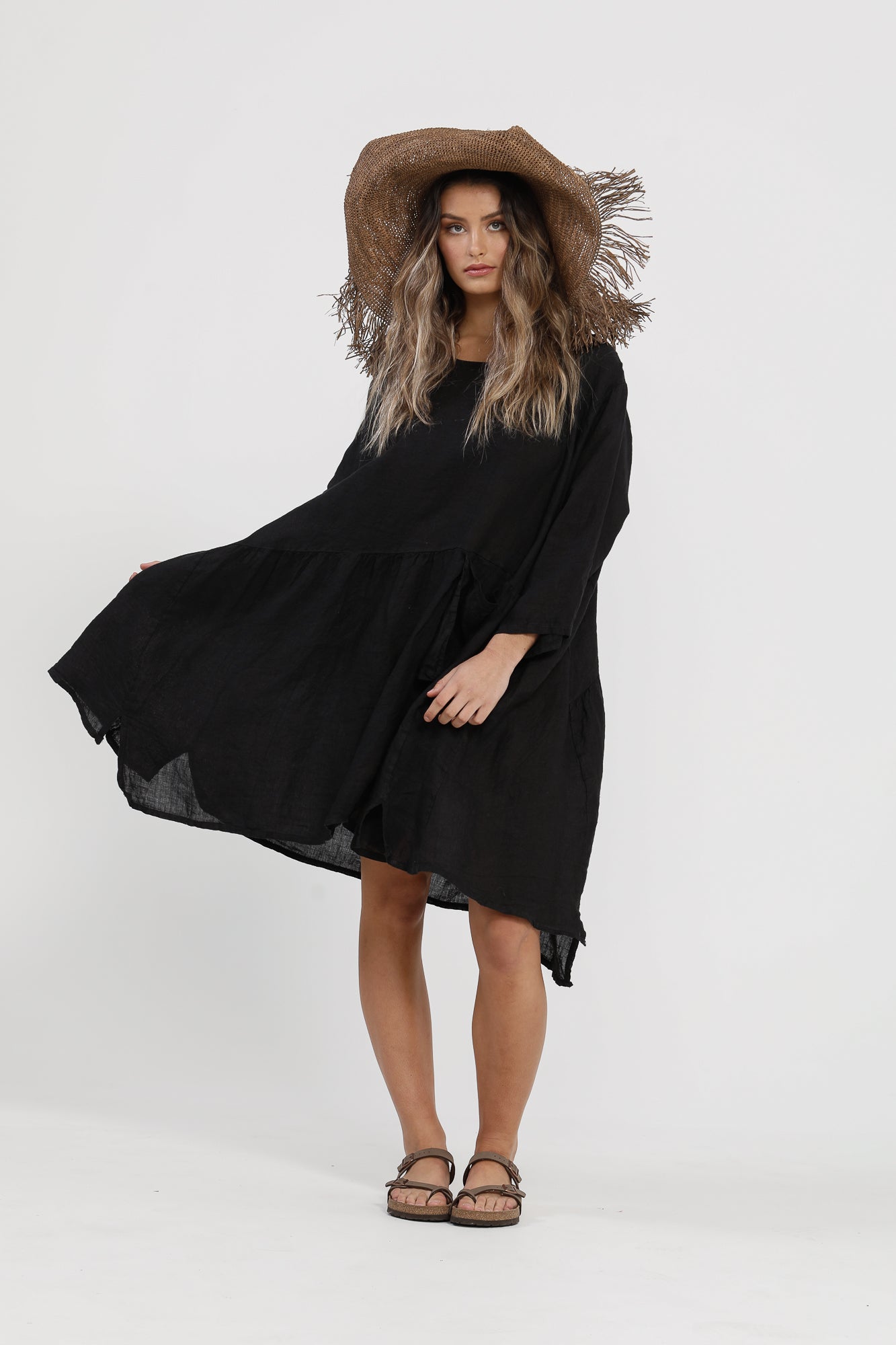 Clarissa Linen dress. Black