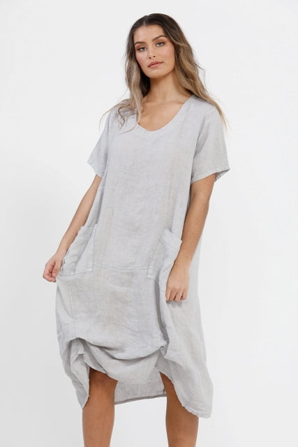 Primavera linen dress. Pale grey.