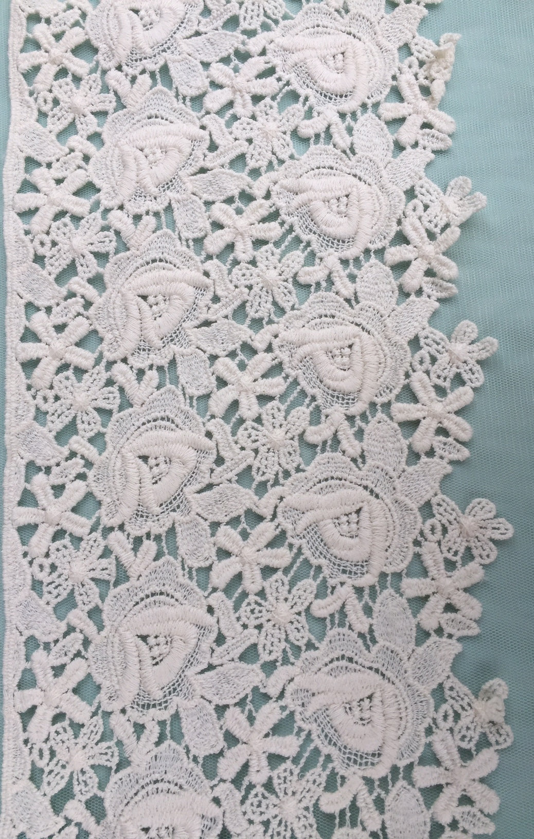 Rose Guipure ivory lace