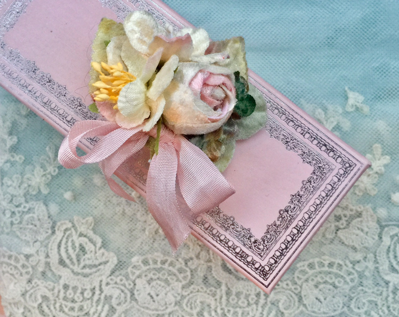 rose posy slide