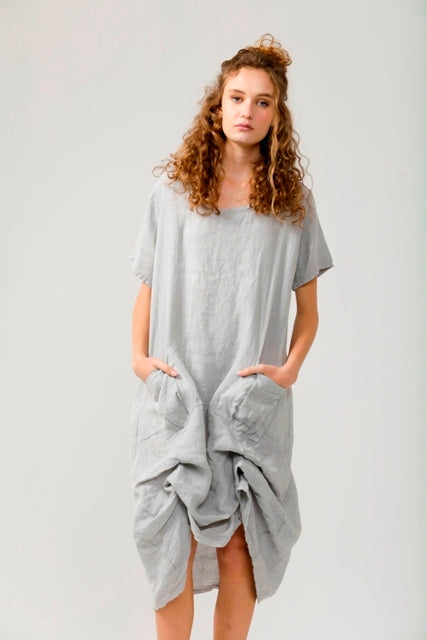 Primavera linen dress. Pale grey.